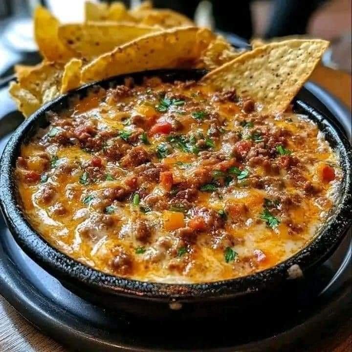 Meaty Texas Trash Dip 466134544_122115472172571519_2914964172372084091_n