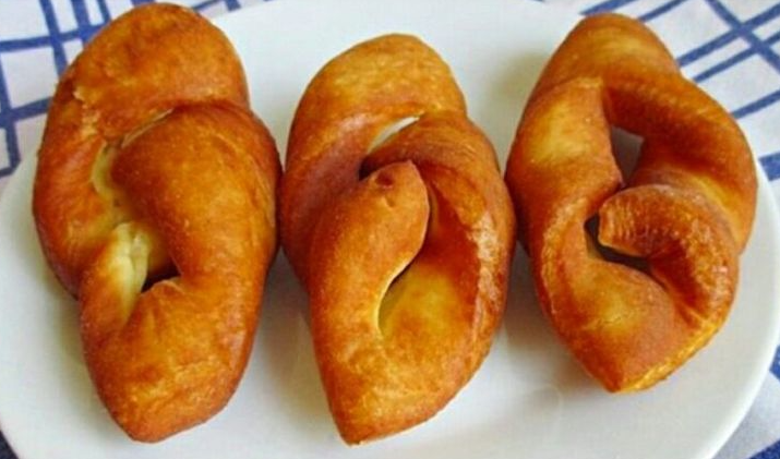 🥖 Fluffy Hungarian Churros – A Unique Recipe! 🇭🇺✨ Capture d’écran 2025-03-22 102147